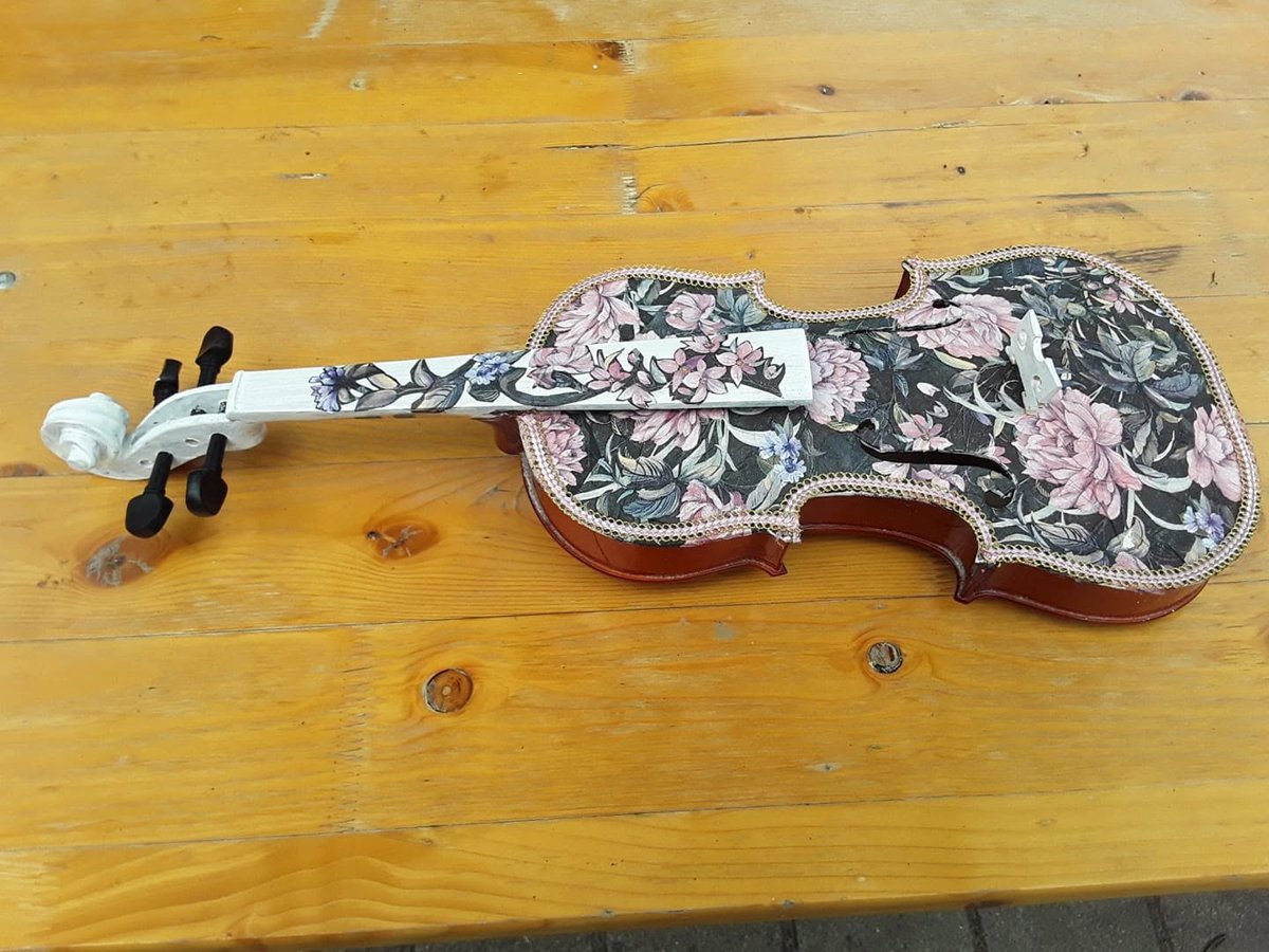 Decoupaged violin, decorated with a floral pattern